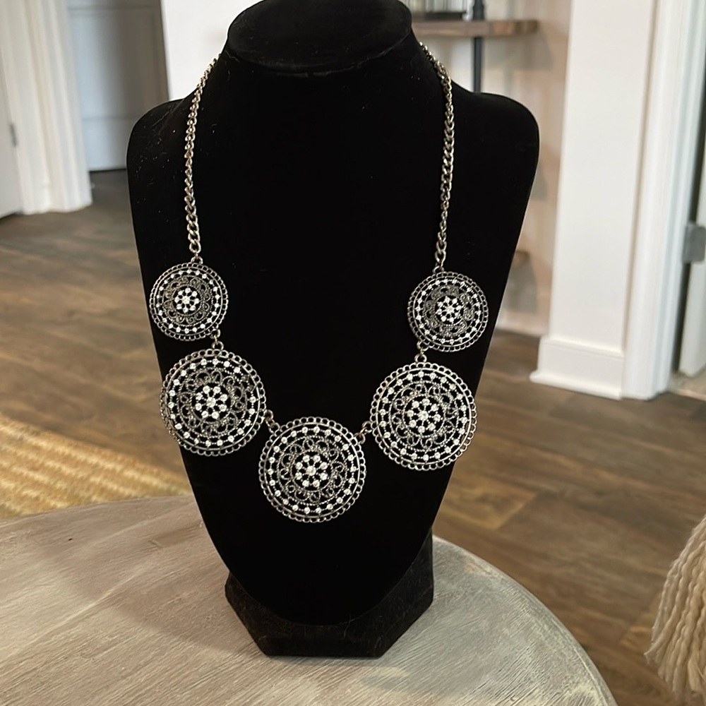 Silver medallion necklace